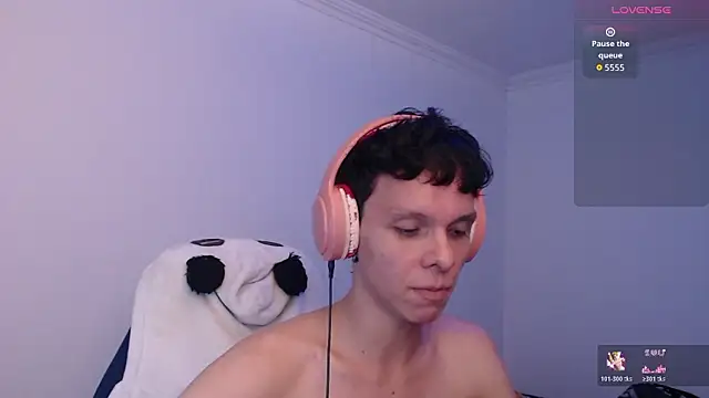 Snapshot of bryamado69 chatting on March 20, 2026, 11:28 pm bryamado69 online show from March 20, 2026, 11:28 pm