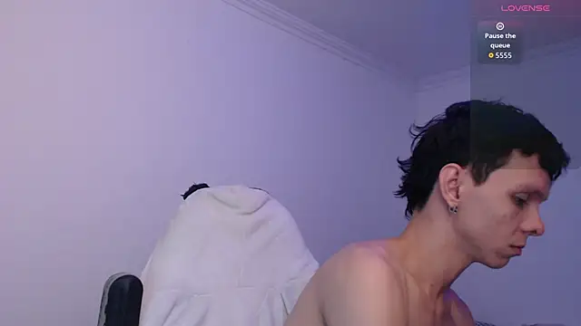 Snapshot of bryamado69 chatting on March 14, 2026, 8:26 pm bryamado69 online show from March 14, 2026, 8:26 pm