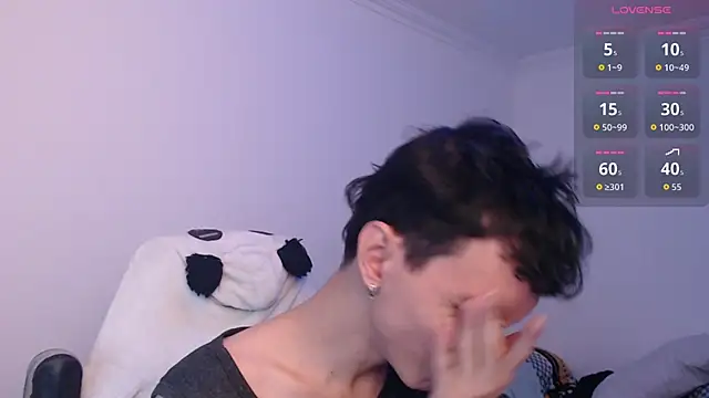 Snapshot of bryamado69 chatting on March 11, 2026, 6:24 pm bryamado69 online show from March 11, 2026, 6:24 pm