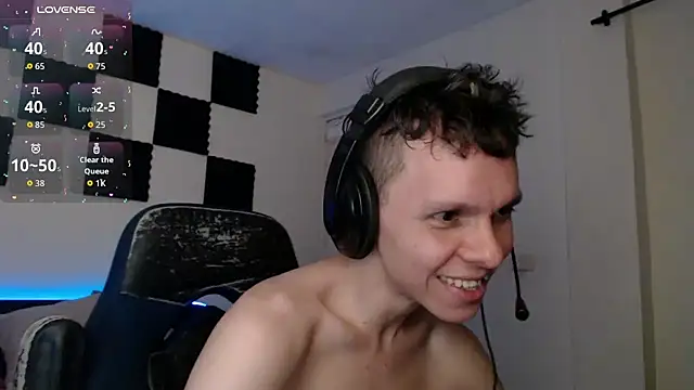 bryamado69 online show from November 5, 2025, 1:52 am