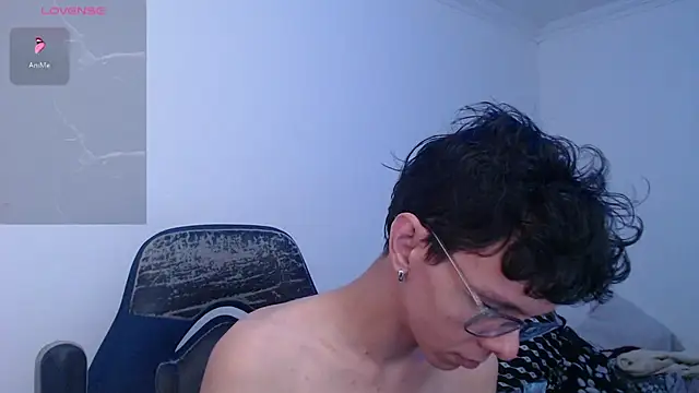 bryamado69 online show from July 25, 2026, 1:28 pm