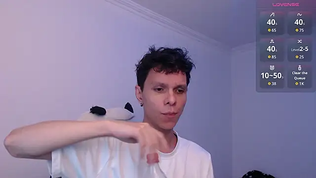 Snapshot of bryamado69 chatting on March 22, 2026, 2:29 pm bryamado69 online show from March 22, 2026, 2:29 pm