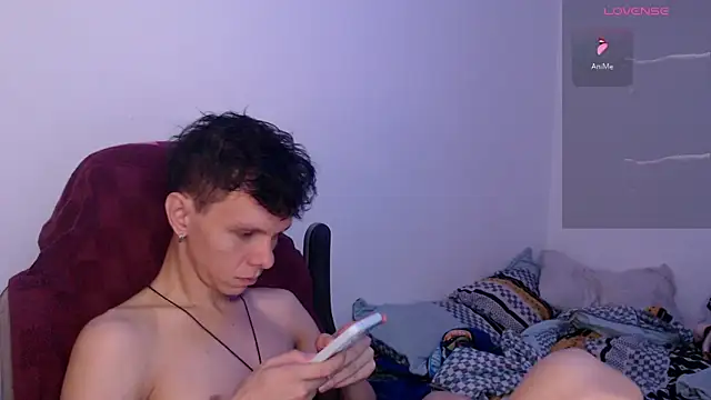 bryamado69 online show from June 17, 2026, 6:46 am