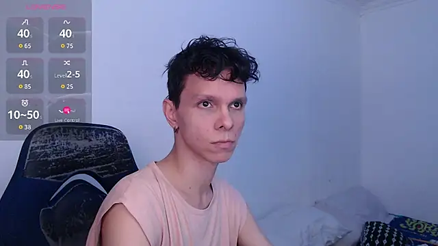 bryamado69 online show from July 10, 2026, 1:16 am