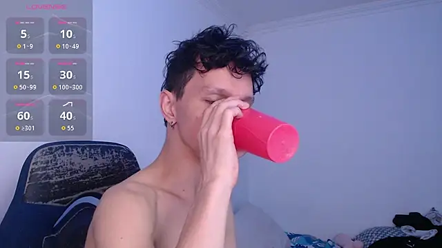 bryamado69 online show from June 30, 2026, 9:09 am