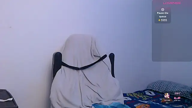 bryamado69 online show from April 28, 2026, 3:05 pm