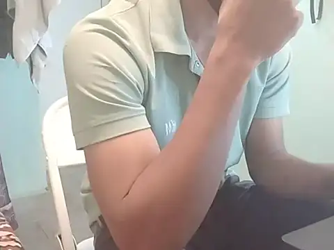 vicky0805 online show from March 14, 2025, 3:48 am