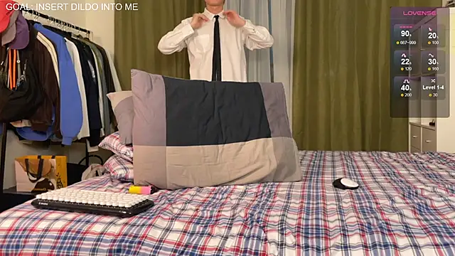 Snapshot of vlad_ggvldd chatting on October 13, 2025, 2:51 pm vlad ggvldd online show from October 13, 2025, 2:51 pm