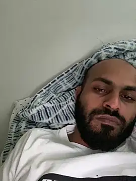 islandvybee55 online show from March 15, 2025, 3:06 pm