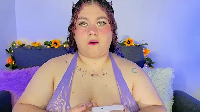 Snapshot of lunitaa0 chatting on March 19, 2026, 3:17 am lunitaa0 online show from March 19, 2026, 3:17 am