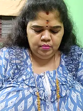 Snapshot of tamilthanushri chatting on July 28, 2026, 4:39 pm tamilthanushri online show from July 28, 2026, 4:39 pm