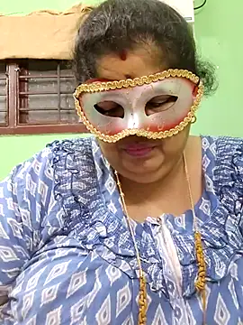 Snapshot of tamilthanushri chatting on July 28, 2026, 6:20 pm tamilthanushri online show from July 28, 2026, 6:20 pm