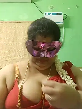 Snapshot of tamilthanushri chatting on June 27, 2026, 1:17 pm tamilthanushri online show from June 27, 2026, 1:17 pm