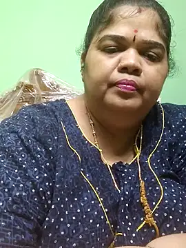 Snapshot of tamilthanushri chatting on June 23, 2026, 1:25 am tamilthanushri online show from June 23, 2026, 1:25 am