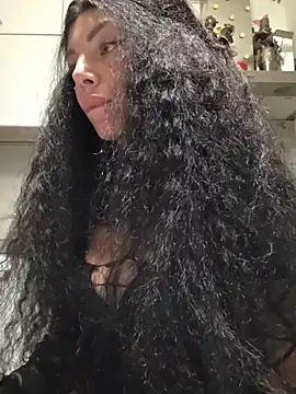 cicciolina online show from November 24, 2025, 1:33 pm