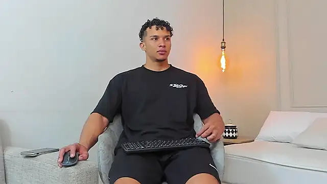 Dominick star online show from February 28, 2025, 3:26 am