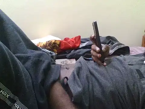 Snapshot of bangalorebulli chatting on July 20, 2026, 7:05 am bangalorebulli online show from July 20, 2026, 7:05 am