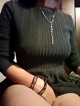 KITTEN-10 online show from November 13, 2025, 4:49 am