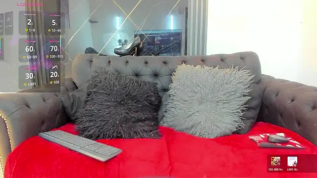 Snapshot of VickyJohnson1 chatting on March 12, 2026, 8:35 pm VickyJohnson1 online show from March 12, 2026, 8:35 pm