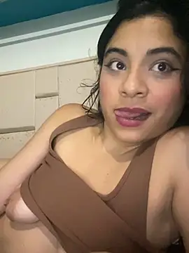 mysteriousgirl20 online show from February 28, 2025, 7:56 pm