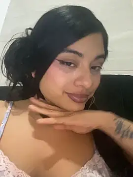 mysteriousgirl20 online show from May 8, 2026, 3:05 pm