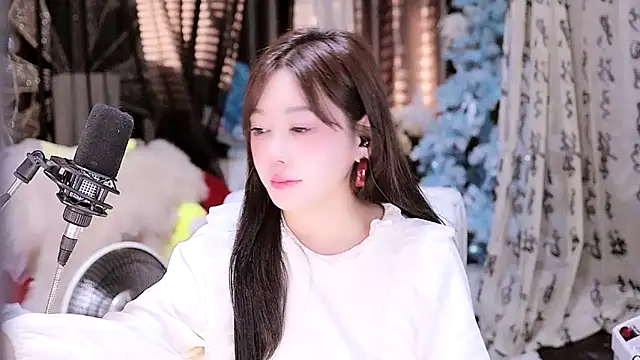 Missy Nana21 online show from March 21, 2025, 4:18 pm