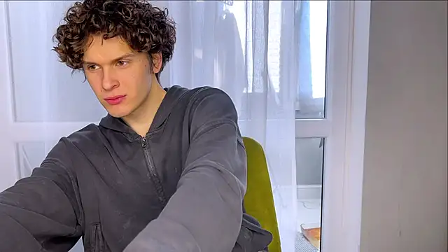 alyx garden online show from March 21, 2026, 8:04 am