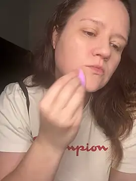 Kinkbitch25 online show from June 20, 2026, 11:10 pm