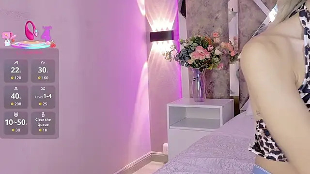 MaxiRogers online show from December 16, 2025, 10:08 am