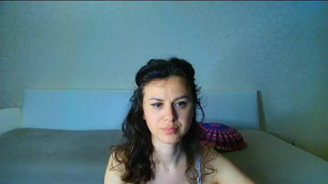 LeggyLover90 online show from May 20, 2026, 2:47 pm