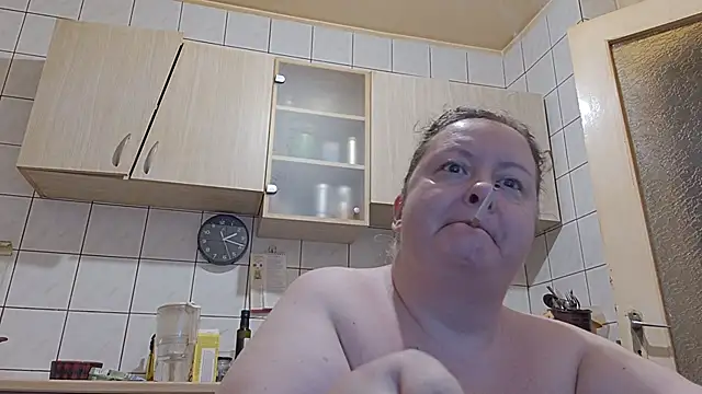 Snapshot of melissaBlessing chatting on June 14, 2026, 11:17 pm melissaBlessing online show from June 14, 2026, 11:17 pm