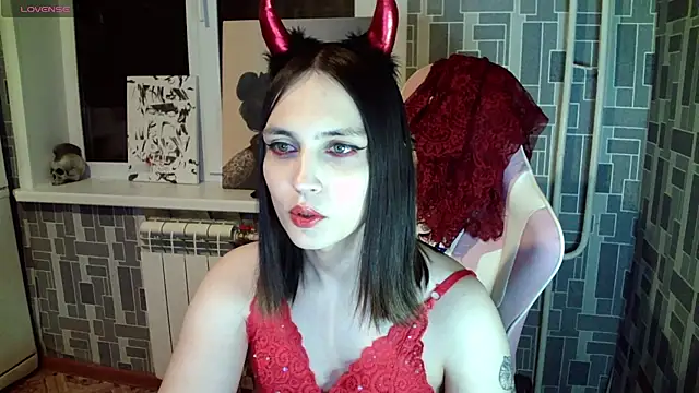 BlackHe4rts  online show from December 24, 2024, 9:33 pm