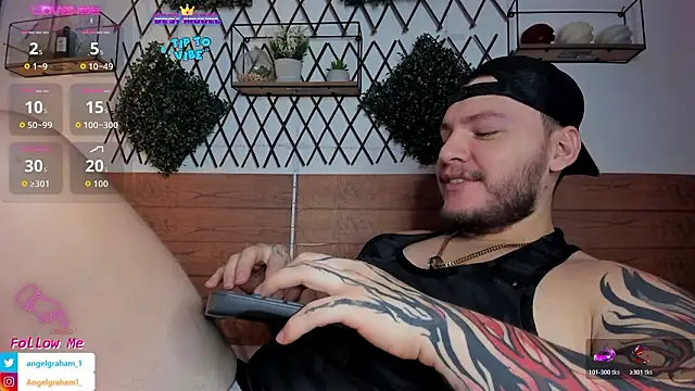 Angelgraham 1 online show from March 17, 2026, 4:32 pm