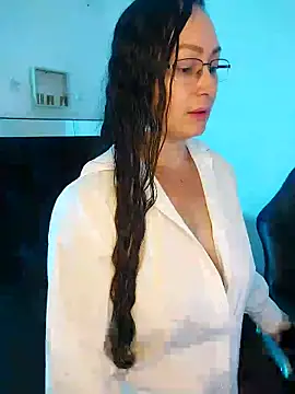 milly sanchez online show from June 10, 2026, 11:50 pm