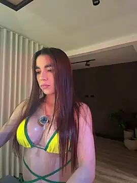 Snapshot of carolynnetrujillo chatting on June 20, 2026, 2:05 am carolynnetrujillo online show from June 20, 2026, 2:05 am