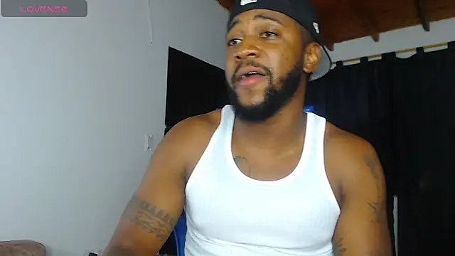 Snapshot of Drake_Nassir4 chatting on May 30, 2026, 5:36 am Drake Nassir4 online show from May 30, 2026, 5:36 am
