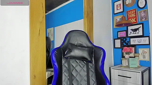 Drake Nassir4 online show from October 11, 2025, 9:16 pm