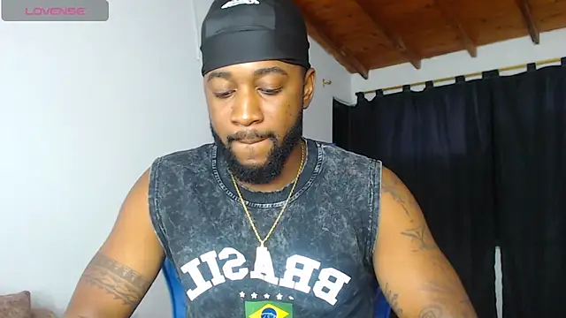 Snapshot of Drake_Nassir4 chatting on May 29, 2026, 5:24 am Drake Nassir4 online show from May 29, 2026, 5:24 am