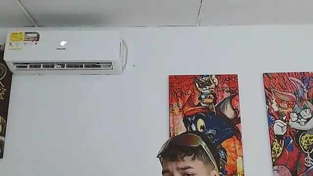 jose sexycumm online show from March 1, 2026, 5:35 pm