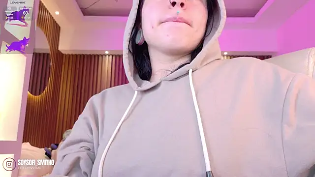 Lucy Smith2 online show from January 14, 2026, 3:54 am