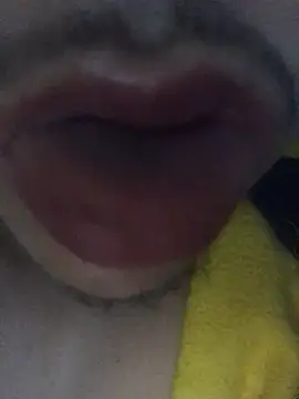 Snapshot of favormaker chatting on January 15, 2025, 4:57 am favormaker online show from January 15, 2025, 4:57 am