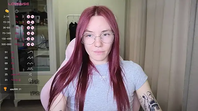 littlevildevil online show from September 20, 2025, 11:15 am