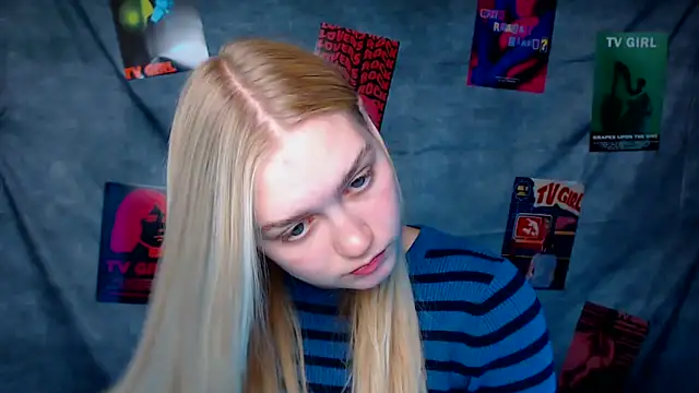 MademoiselleCl online show from October 14, 2025, 12:17 pm