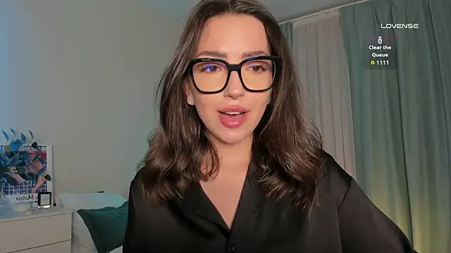 Oh My Dianee online show from October 16, 2025, 8:22 am