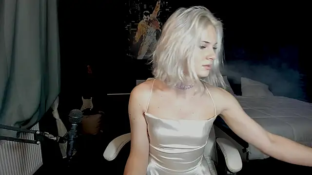 Milena marshmalows online show from December 8, 2024, 6:39 pm