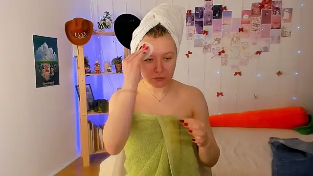 leazy peazy online show from March 20, 2025, 9:04 am