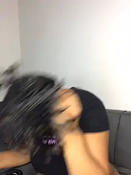 Snapshot of SZA_Doja chatting on March 10, 2026, 1:59 pm SZA Doja online show from March 10, 2026, 1:59 pm