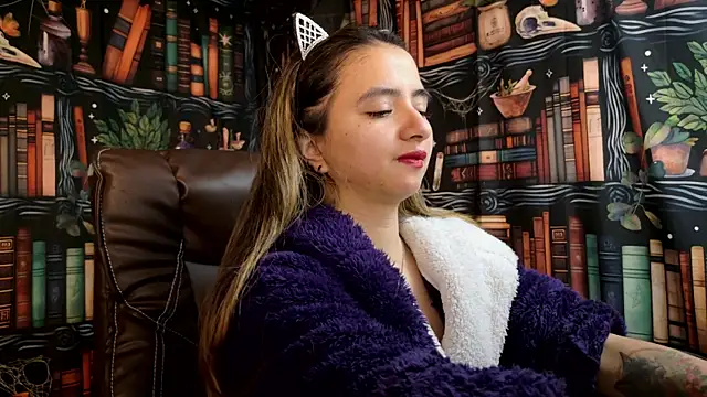 julietta   jackson online show from March 5, 2025, 8:10 pm