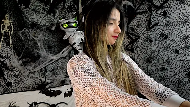 julietta   jackson online show from October 24, 2025, 7:57 pm