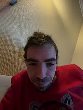 wolfwhite95 online show from February 18, 2026, 7:39 am